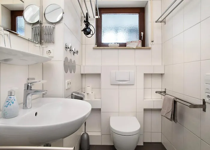 Gaestehaus Heinemann - Eg1 *